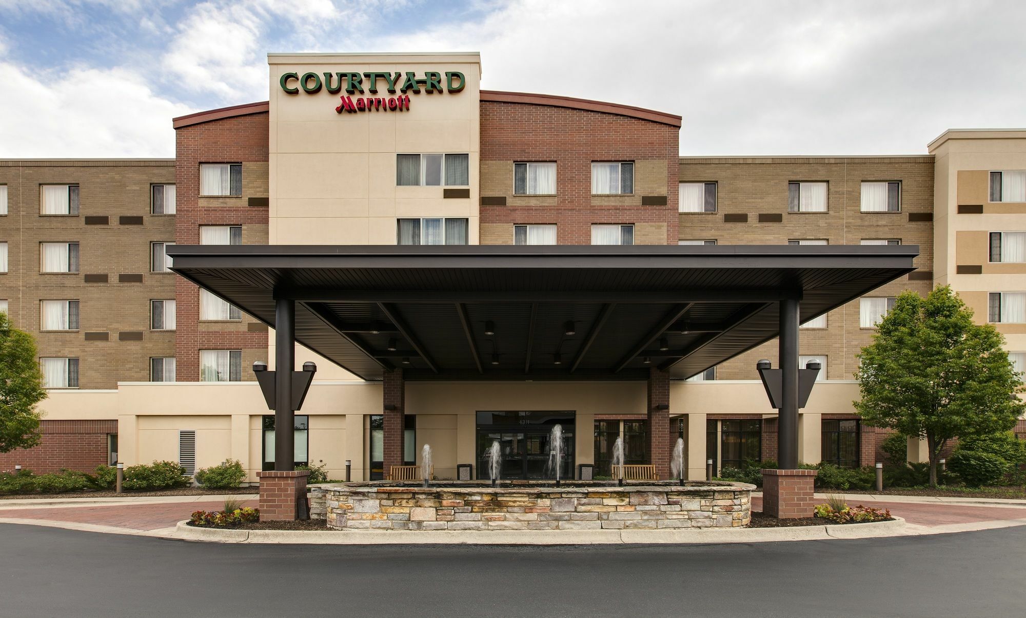 Courtyard By Marriott Chicago Schaumburg/Woodfield Mall Buitenkant foto